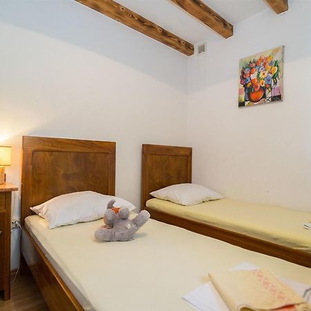 House Sanda Kastela Bagian luar foto